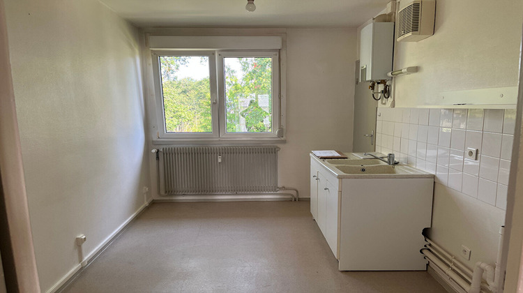 Ma-Cabane - Location Appartement LUXEUIL-LES-BAINS, 93 m²