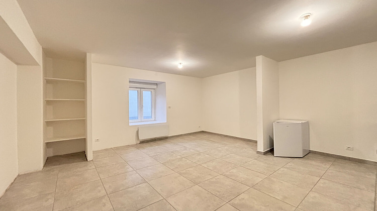 Ma-Cabane - Location Appartement LUXEUIL-LES-BAINS, 40 m²