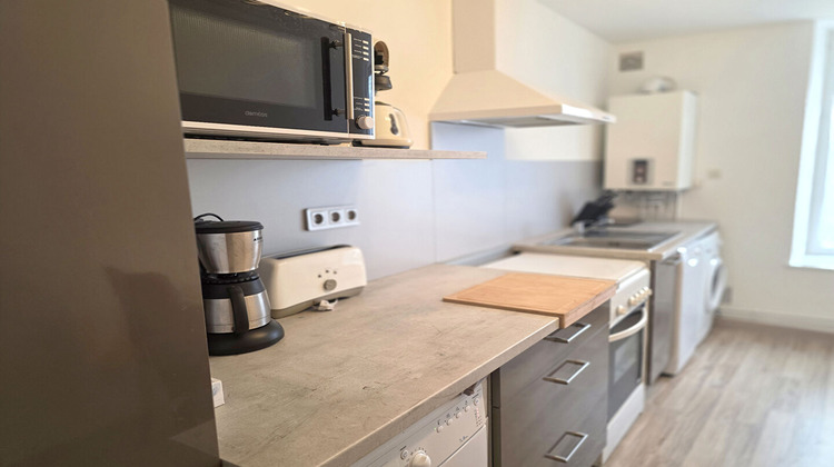 Ma-Cabane - Location Appartement LUXEUIL-LES-BAINS, 69 m²