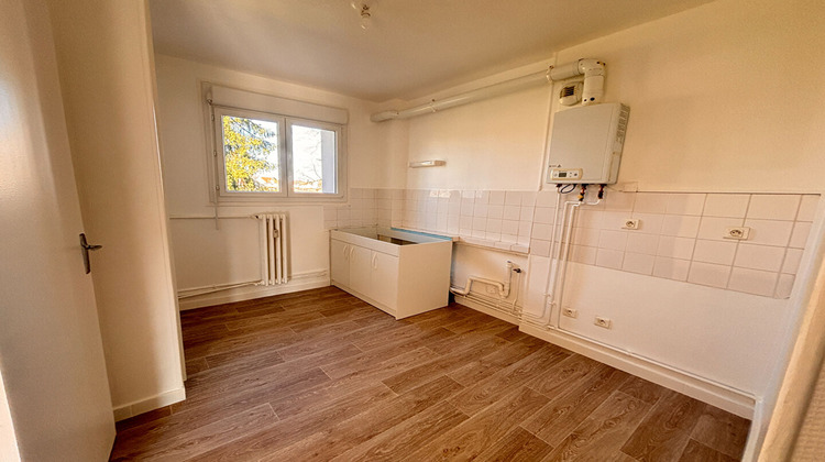 Ma-Cabane - Location Appartement LUXEUIL-LES-BAINS, 58 m²