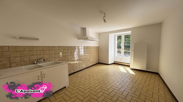 Ma-Cabane - Location Appartement LUXEUIL-LES-BAINS, 67 m²