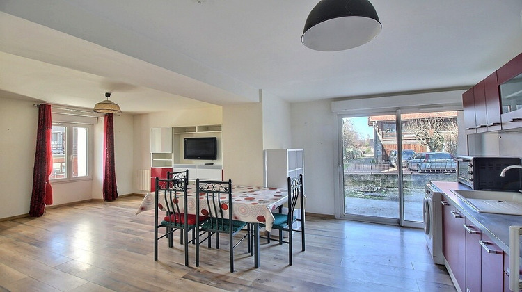 Ma-Cabane - Location Appartement LYAUD, 47 m²