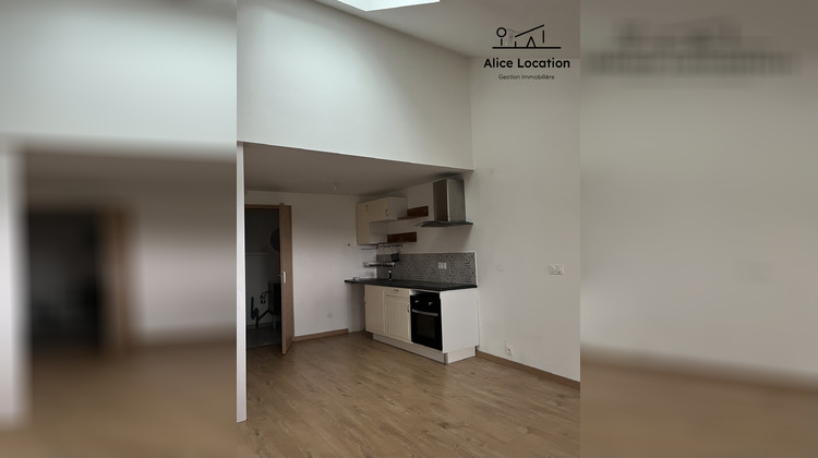 Ma-Cabane - Location Appartement Lyaud, 38 m²