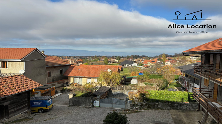 Ma-Cabane - Location Appartement Lyaud, 38 m²