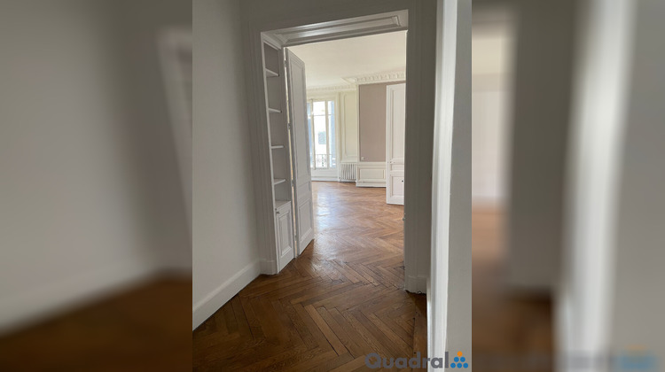 Ma-Cabane - Location Appartement LYON 2, 257 m²