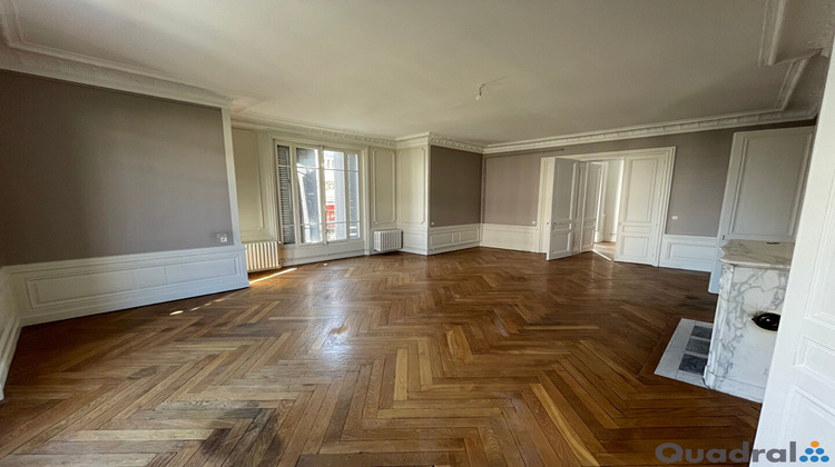 Ma-Cabane - Location Appartement LYON 2, 257 m²