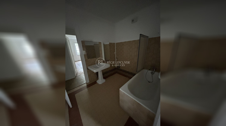 Ma-Cabane - Location Appartement LYON 3, 158 m²