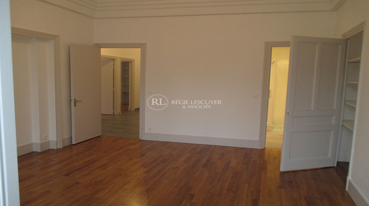 Ma-Cabane - Location Appartement LYON 3, 137 m²