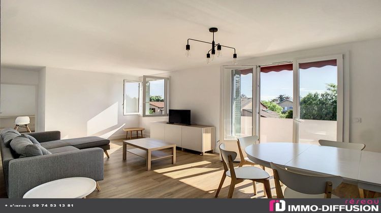 Ma-Cabane - Location Appartement LYON, 81 m²