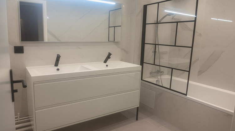 Ma-Cabane - Location Appartement LYON, 95 m²