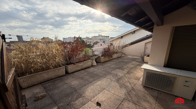 Ma-Cabane - Location Appartement Lyon, 160 m²