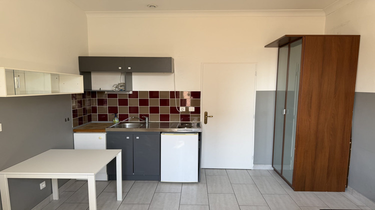 Ma-Cabane - Location Appartement Lyon, 16 m²