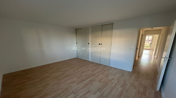 Ma-Cabane - Location Appartement LYON 7, 96 m²