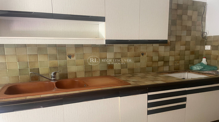 Ma-Cabane - Location Appartement LYON 8, 97 m²