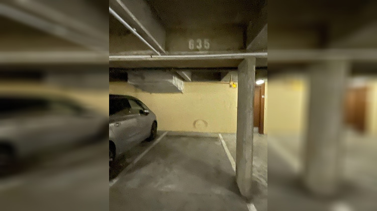 Ma-Cabane - Location Appartement LYON 8, 97 m²