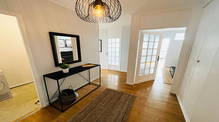 Ma-Cabane - Location Appartement LYON 8, 110 m²