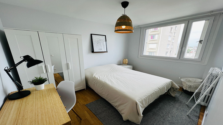 Ma-Cabane - Location Appartement LYON 8, 110 m²