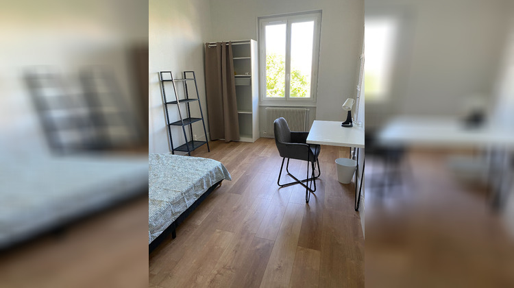 Ma-Cabane - Location Appartement LYON 8, 101 m²