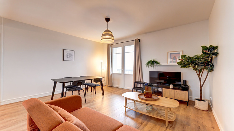Ma-Cabane - Location Appartement LYON 8, 79 m²