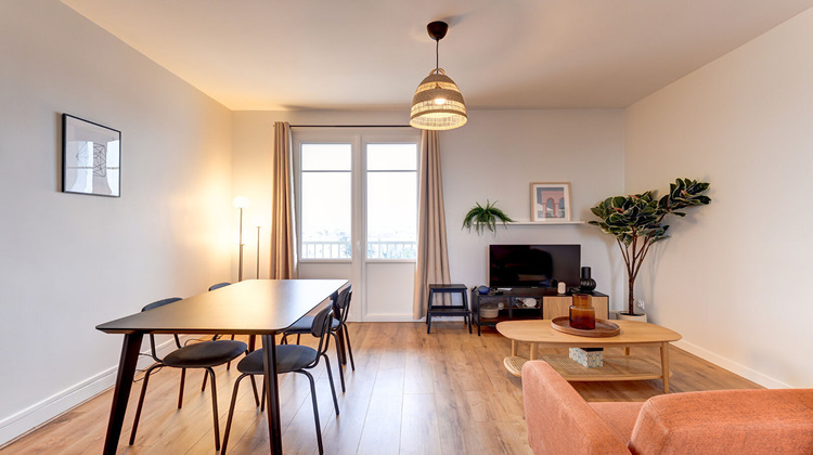 Ma-Cabane - Location Appartement LYON 8, 79 m²