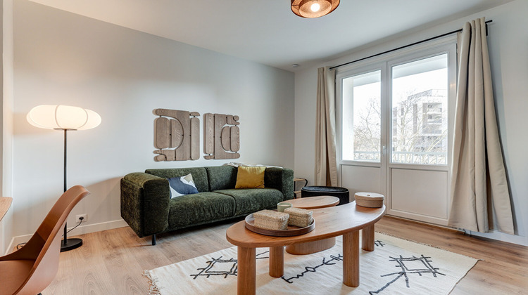 Ma-Cabane - Location Appartement LYON 8, 80 m²