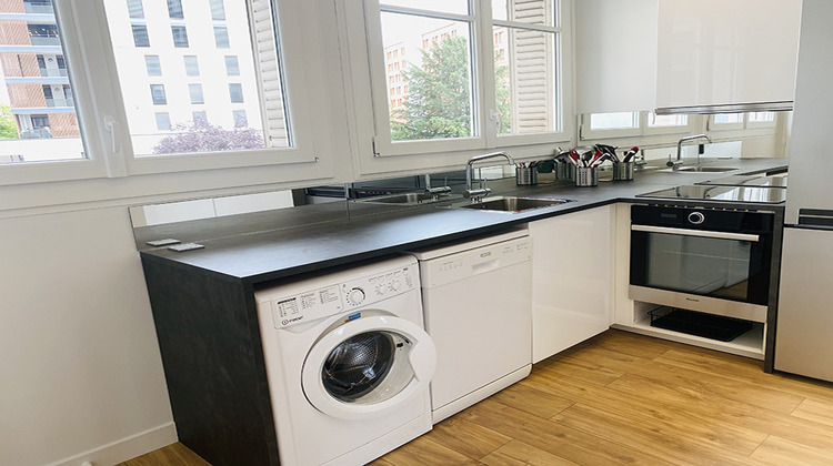 Ma-Cabane - Location Appartement LYON 8, 95 m²