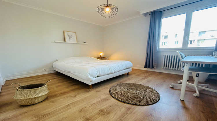 Ma-Cabane - Location Appartement LYON 8, 66 m²