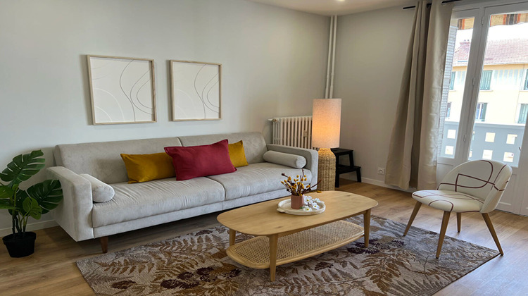 Ma-Cabane - Location Appartement LYON 8, 73 m²