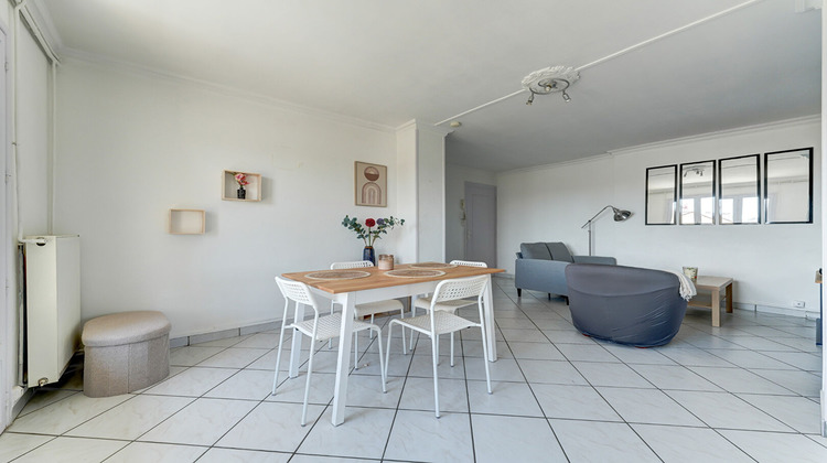 Ma-Cabane - Location Appartement LYON 8, 65 m²