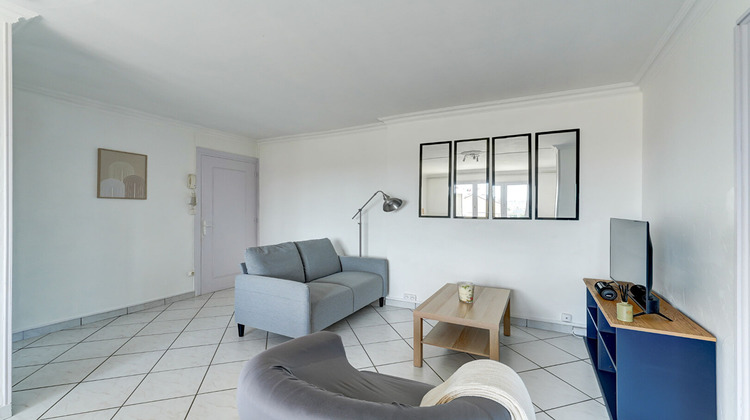 Ma-Cabane - Location Appartement LYON 8, 65 m²