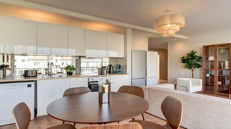 Ma-Cabane - Location Appartement LYON 8, 108 m²