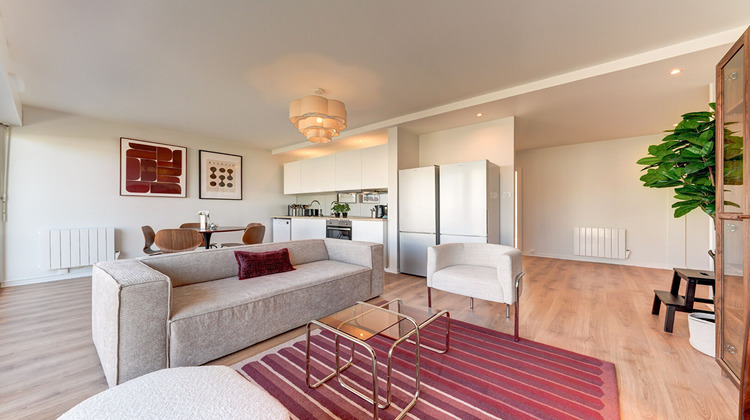 Ma-Cabane - Location Appartement LYON 8, 108 m²