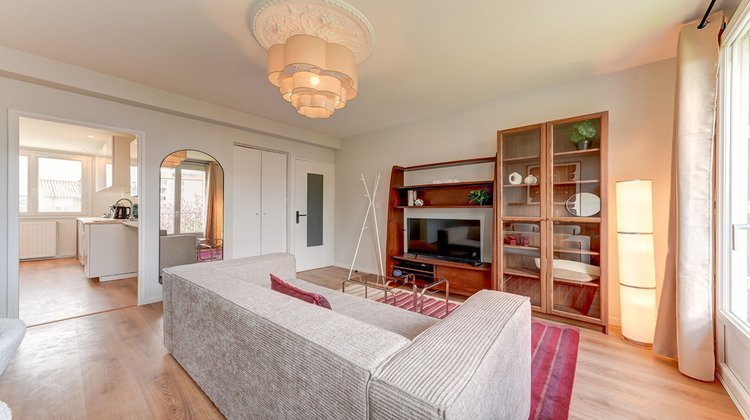 Ma-Cabane - Location Appartement LYON 8, 75 m²