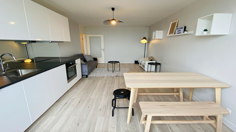 Ma-Cabane - Location Appartement LYON 8, 80 m²