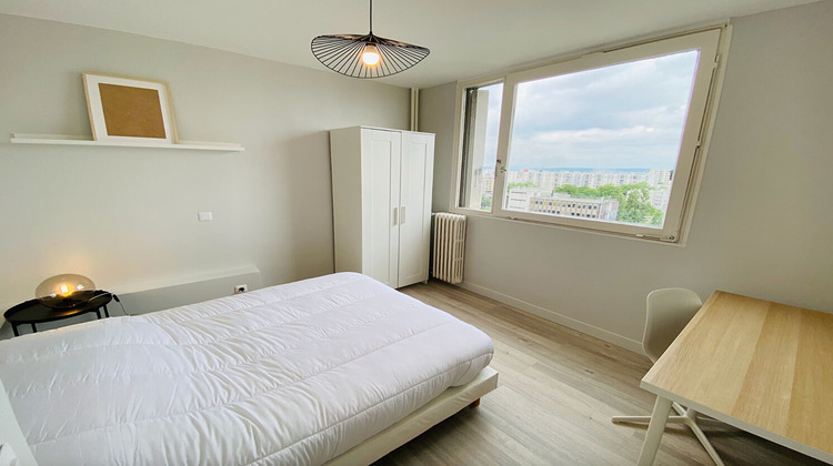 Ma-Cabane - Location Appartement LYON 8, 80 m²
