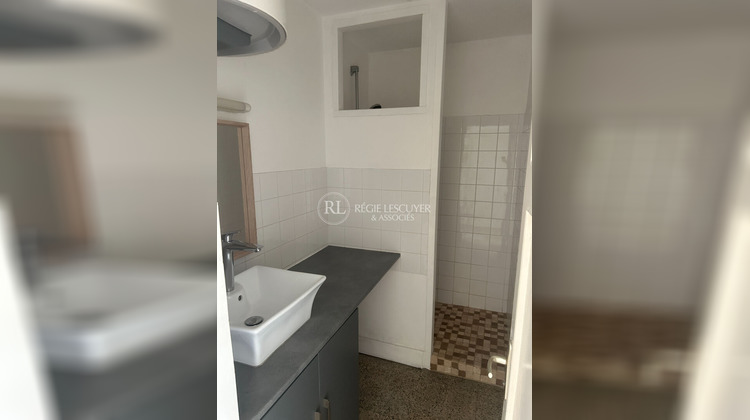 Ma-Cabane - Location Appartement LYON 8, 55 m²