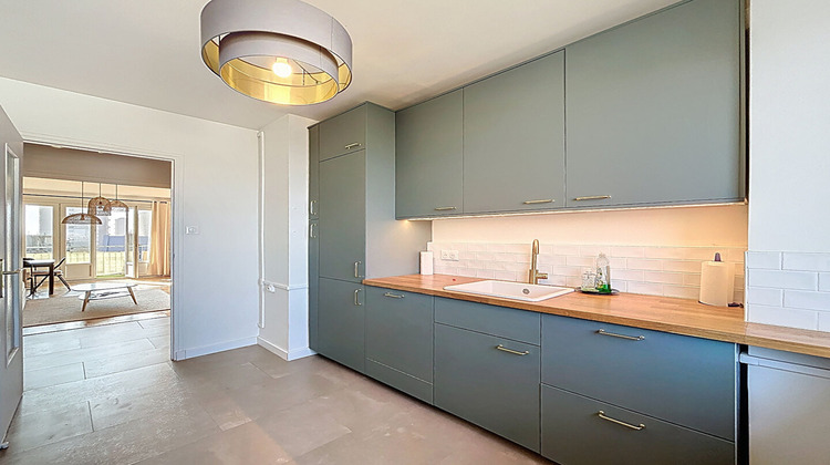 Ma-Cabane - Location Appartement LYON 8, 80 m²