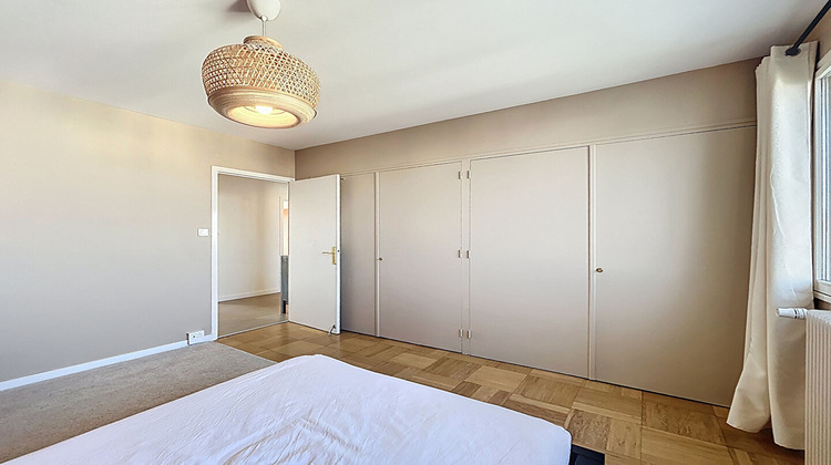 Ma-Cabane - Location Appartement LYON 8, 80 m²