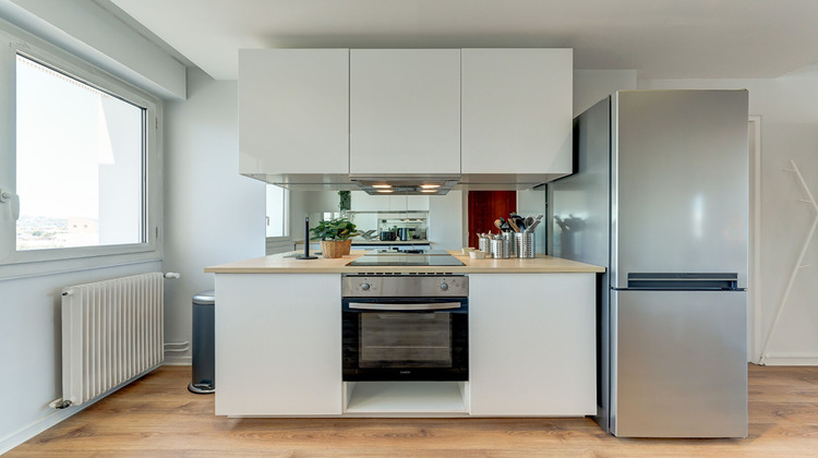 Ma-Cabane - Location Appartement LYON 8, 91 m²