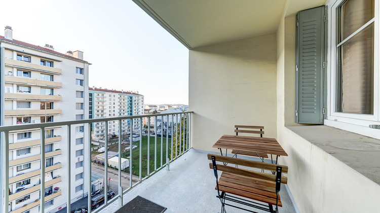 Ma-Cabane - Location Appartement LYON 8, 64 m²