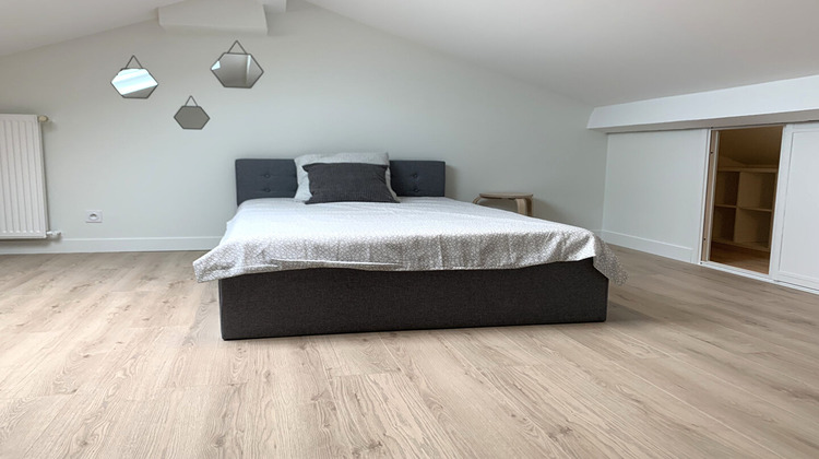 Ma-Cabane - Location Appartement LYON 8, 154 m²