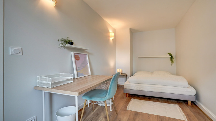 Ma-Cabane - Location Appartement LYON 8, 81 m²