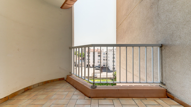 Ma-Cabane - Location Appartement LYON 8, 106 m²