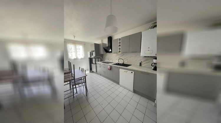 Ma-Cabane - Location Appartement LYON 8, 74 m²