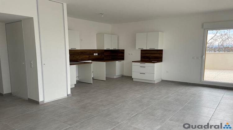 Ma-Cabane - Location Appartement LYON 8, 110 m²