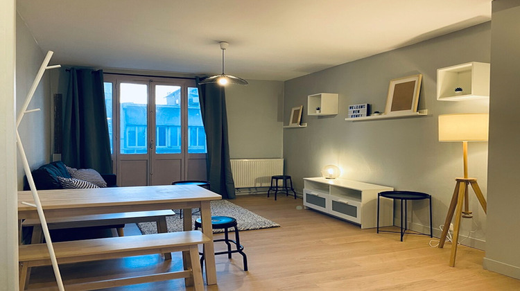 Ma-Cabane - Location Appartement LYON 8, 66 m²