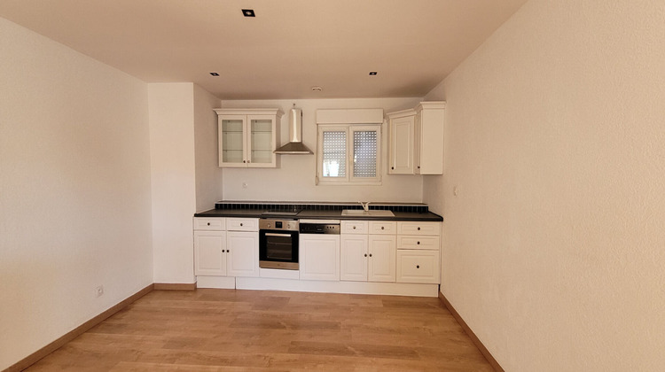 Ma-Cabane - Location Appartement MACHEREN, 144 m²
