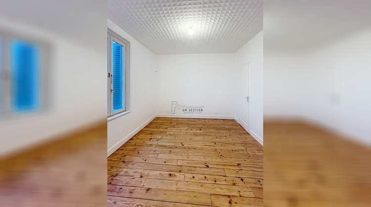 Ma-Cabane - Location Appartement MAGNAC-BOURG, 92 m²