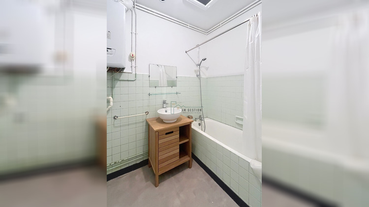 Ma-Cabane - Location Appartement MAGNAC-BOURG, 92 m²