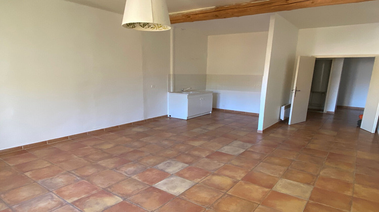 Ma-Cabane - Location Appartement MALAUCENE, 94 m²